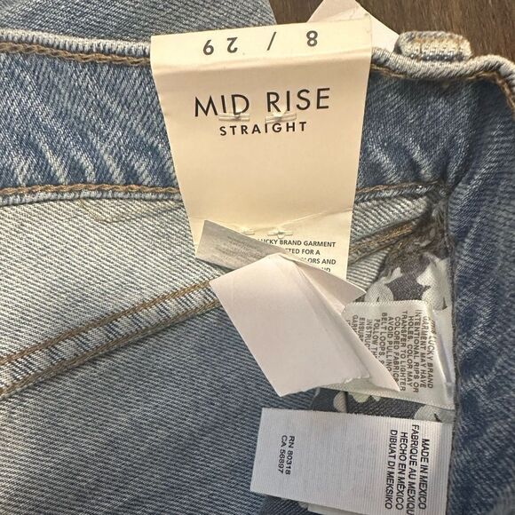 Lucky Brand Mid Rise Authentic Straight Jeans Women's 8 / 29 NWT - Picture 4 of 6